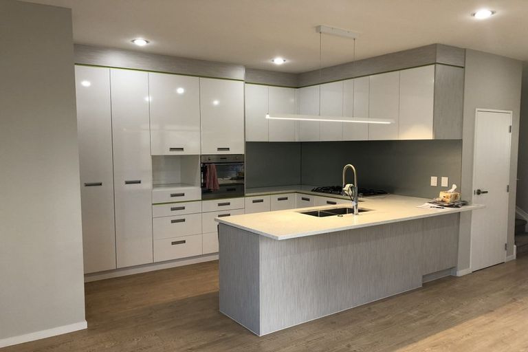 Photo of property in 9 Haddington Drive, Flat Bush, Auckland, 2019