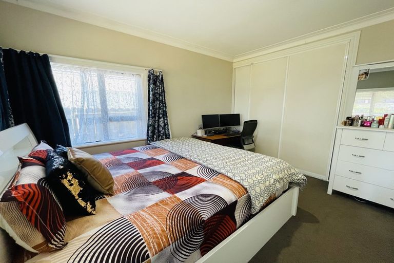 Photo of property in 47 Huia Road, Papatoetoe, Auckland, 2025