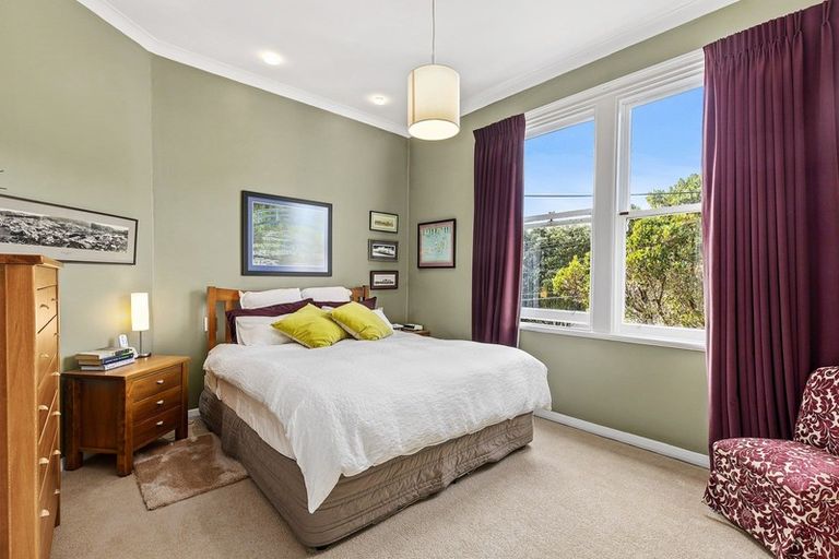 Photo of property in 290 Rintoul Street, Berhampore, Wellington, 6023