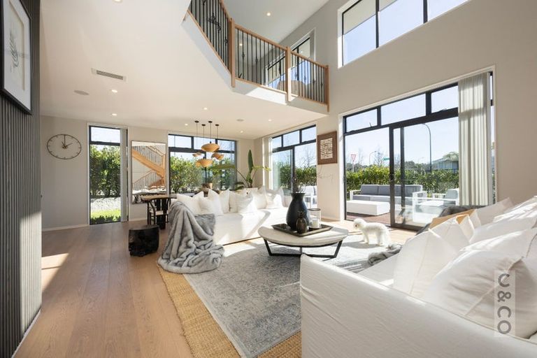 Photo of property in 2 Pitoitoi Drive, Riverhead, 0820