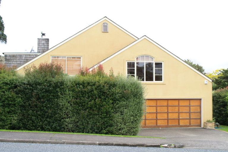 Photo of property in 98 Cockle Bay Road, Cockle Bay, Auckland, 2014