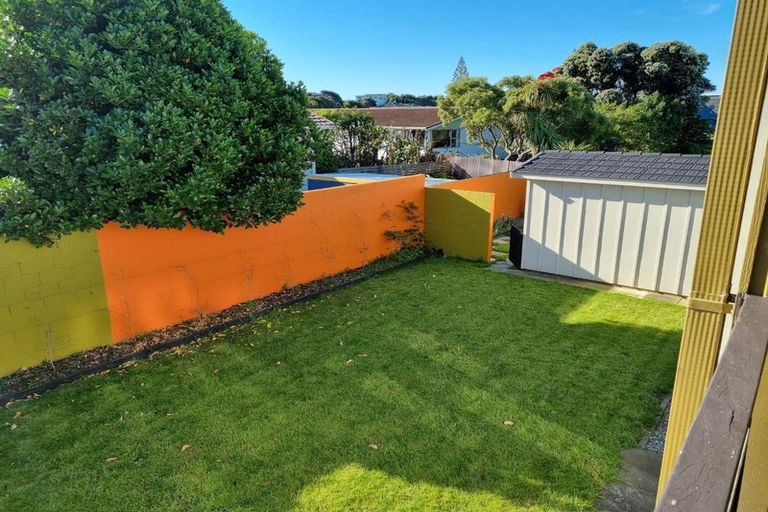 Photo of property in 8/3 Richard Street, Titahi Bay, Porirua, 5022