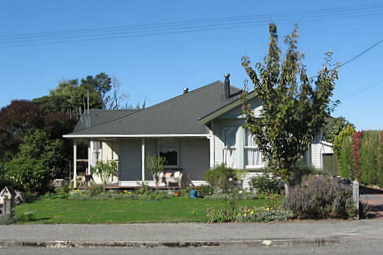 Photo of property in 51 Harris Street, Waimate, 7924
