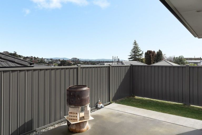 Photo of property in 14 Watene Way, Welcome Bay, Tauranga, 3112