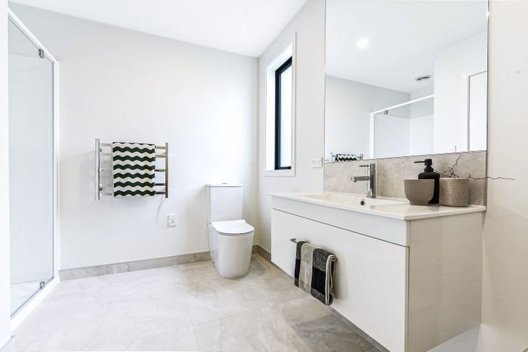 Photo of property in 1/18 Akakura Terrace, Peacocke, Hamilton, 3206