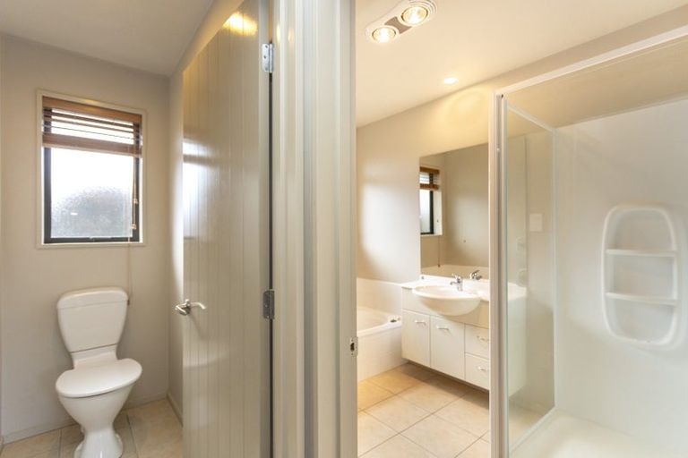 Photo of property in 25 Six Silvers Avenue, Halswell, Christchurch, 8025