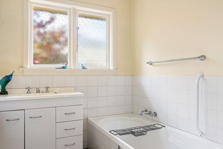 Photo of property in 66 Greenpark Street, Hoon Hay, Christchurch, 8025