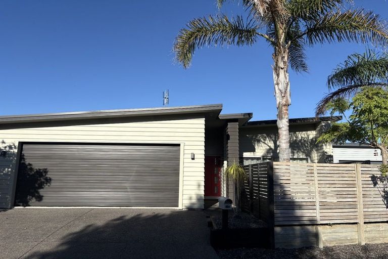 Photo of property in 16 Jude Way, Brookfield, Tauranga, 3110