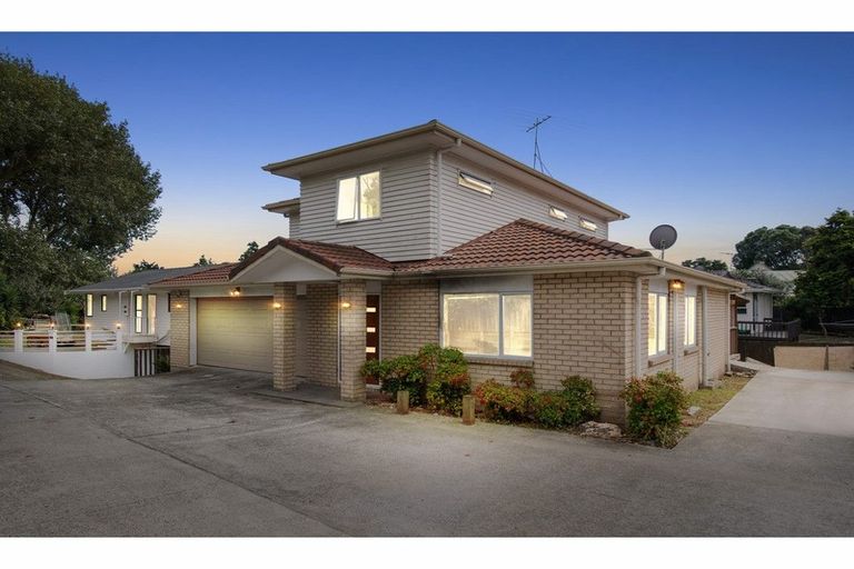 Photo of property in 72a Henwood Road, Mangere East, Auckland, 2024