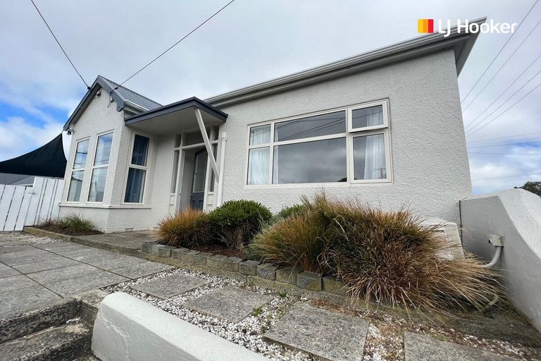 Photo of property in 51 Russell Street, Dunedin Central, Dunedin, 9016