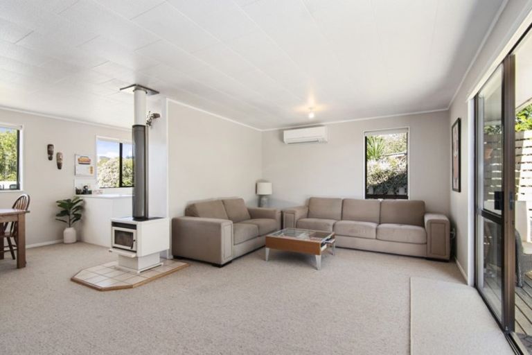 Photo of property in 1 Laura Lane, Brightwater, 7022