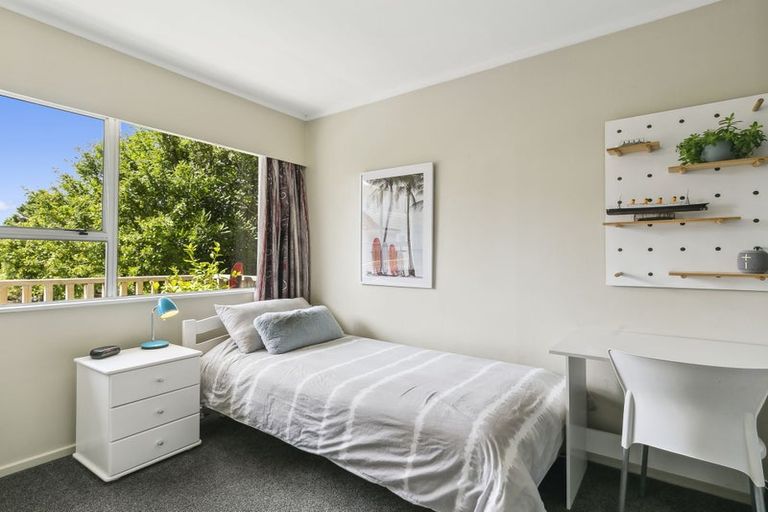 Photo of property in 30 Lupin Terrace, Tawa, Wellington, 5028