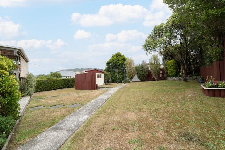 Photo of property in 9 Arero Place, Titahi Bay, Porirua, 5022