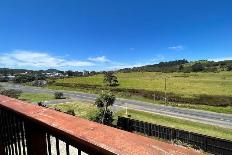 Photo of property in 105 Oakura Road, Oakura, Hikurangi, 0184