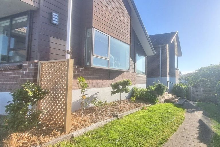 Photo of property in 38 Ravensdale Rise, Westmorland, Christchurch, 8025