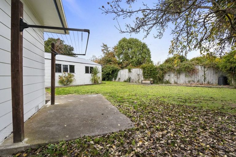 Photo of property in 28 Pinedale Parade, Milson, Palmerston North, 4414