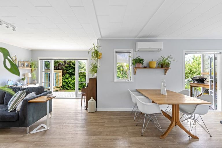 Photo of property in 11 Bambro Street, Warkworth, 0910