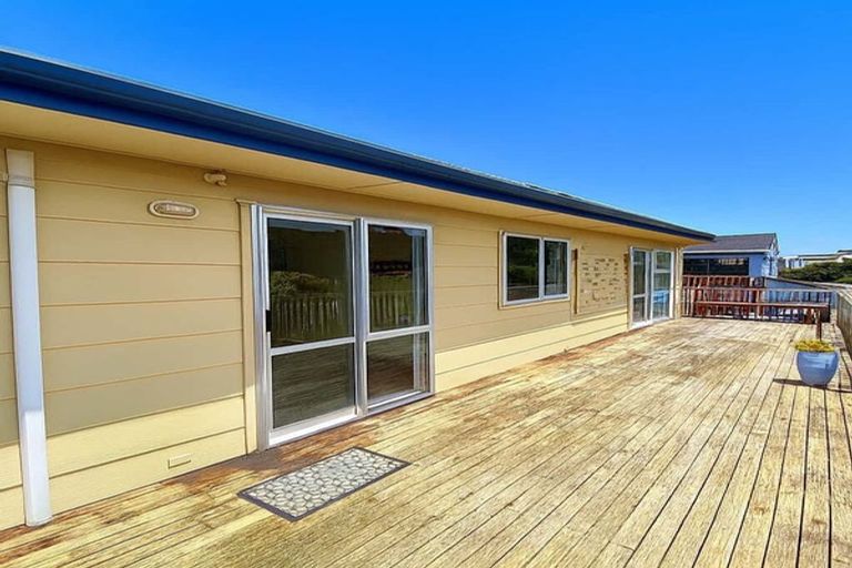 Photo of property in 13 Matatiro Street, Titahi Bay, Porirua, 5022
