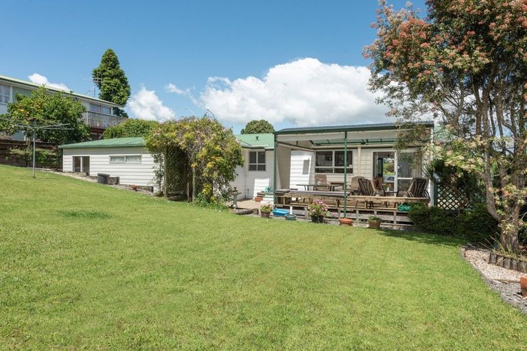 Photo of property in 4 Jonathon Street, Brookfield, Tauranga, 3110