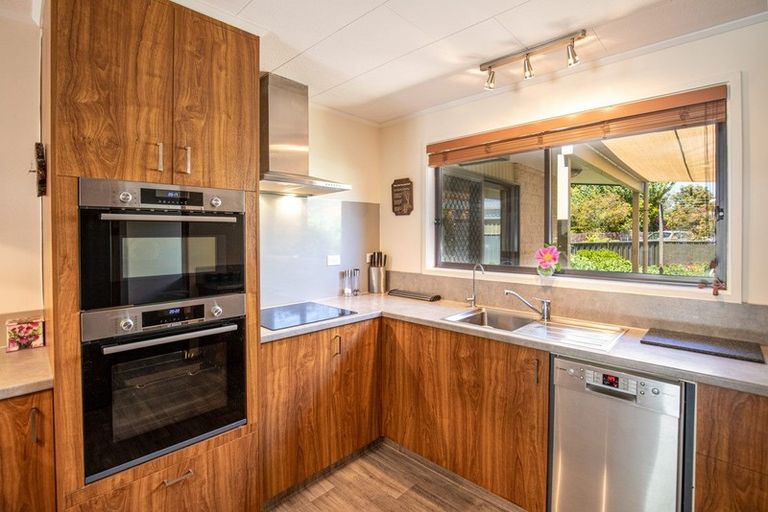 Photo of property in 77 Hazlett Street, Clyde, 9330