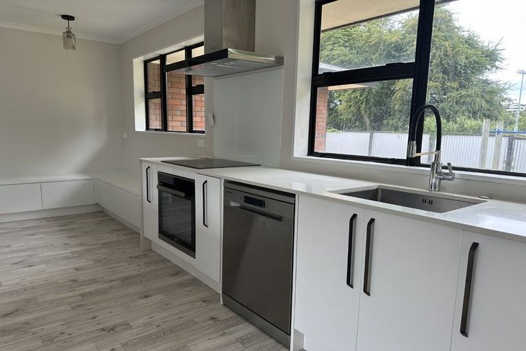 Photo of property in 63 Windsor Road, Bellevue, Tauranga, 3110