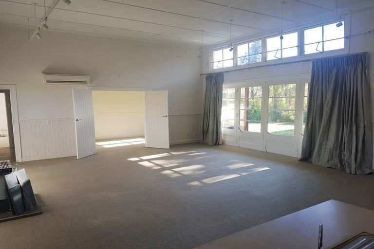 Photo of property in 1350 Lake Brunner Road, Inchbonnie, Kumara, 7875