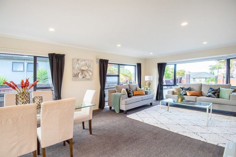 Photo of property in 36 Wairere Road, The Gardens, Auckland, 2105