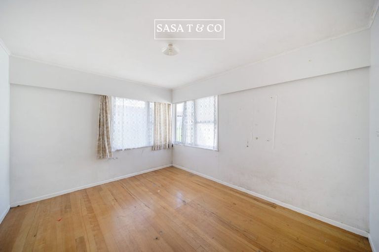 Photo of property in 43a Vine Street, Mangere East, Auckland, 2024