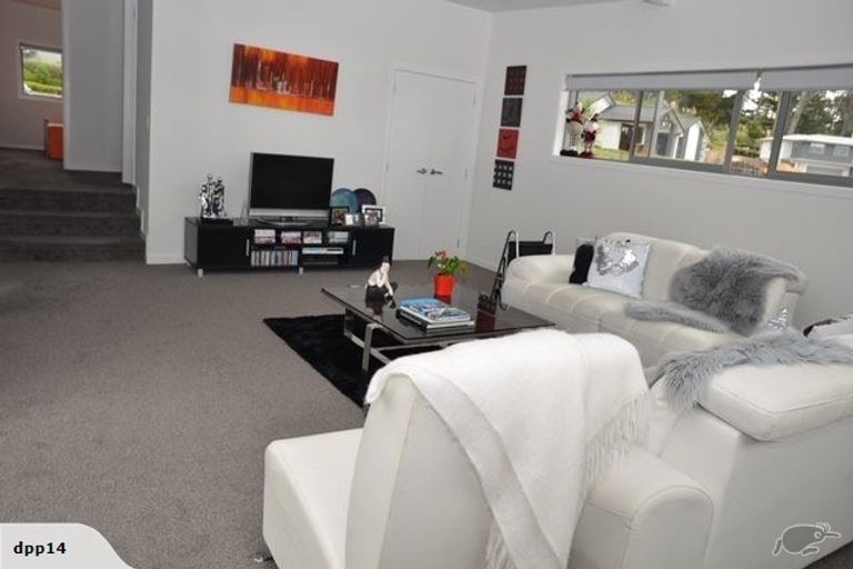 Photo of property in 87 Solan Drive, Waimauku, 0812