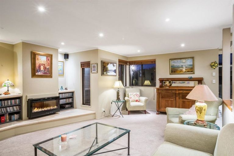 Photo of property in 26 Ogilvy Terrace, Plimmerton, Porirua, 5026