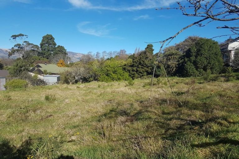 Photo of property in 17 Main Road, Governors Bay, 8971