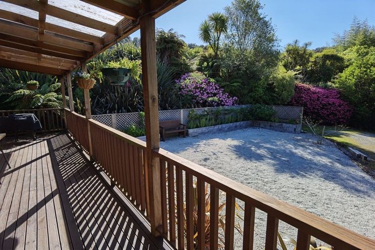 Photo of property in 226 Woodstock-rimu Road, Ruatapu, Hokitika, 7883