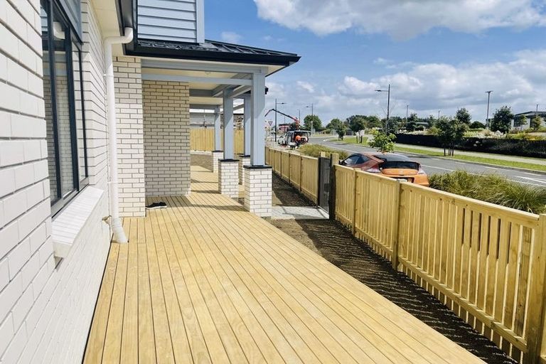 Photo of property in 46 Auranga Drive, Karaka, Papakura, 2113