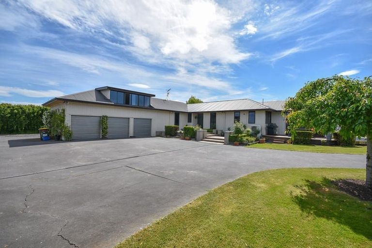 Photo of property in 65 Tirohanga Road, North Taieri, Mosgiel, 9092