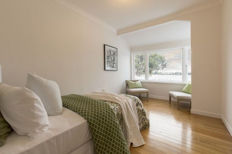 Photo of property in 79 Ferry Parade, Herald Island, Auckland, 0618