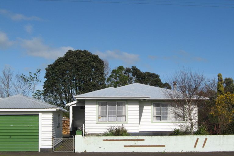 Photo of property in 87 Browne Street, Waitara, 4320