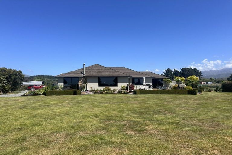 Photo of property in 399a Inland Kaikoura Road, Inland Road, Kaikoura, 7373