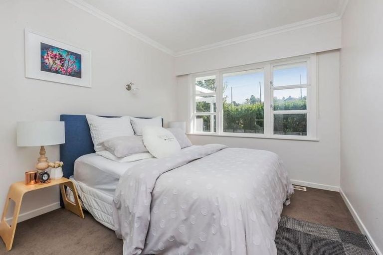 Photo of property in 45 Delhi Crescent, Khandallah, Wellington, 6035