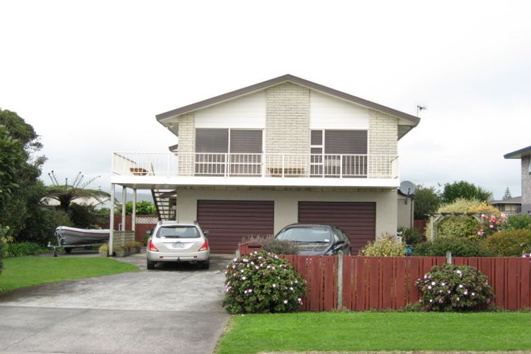 Photo of property in 8 Wanaka Terrace, Bell Block, New Plymouth, 4312