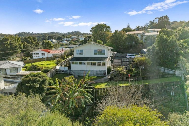 Photo of property in 10 Memorial Drive, Parahaki, Whangarei, 0112