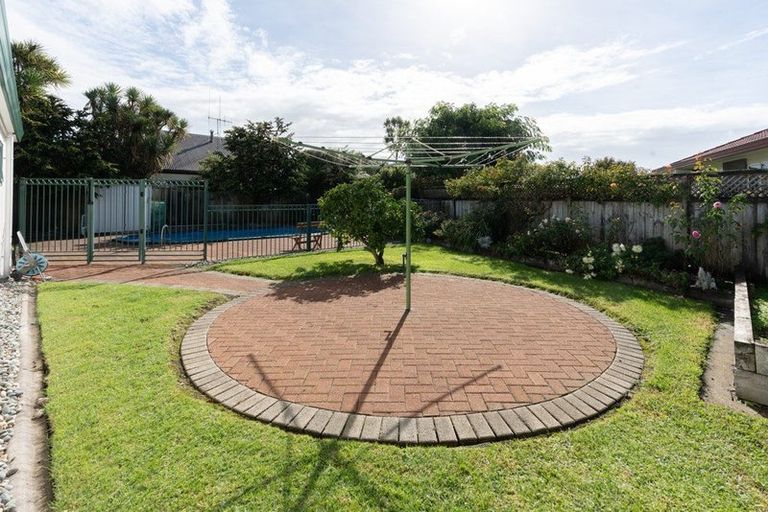 Photo of property in 30 Caversham Drive, Rototuna, Hamilton, 3210