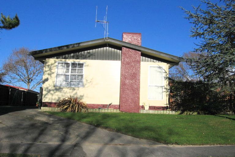 Photo of property in 97 Apollo Parade, Milson, Palmerston North, 4414