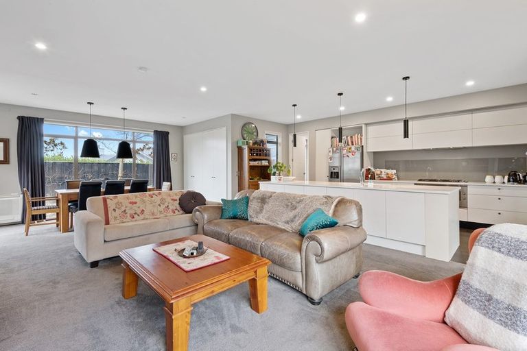 Photo of property in 11 Rossington Drive, West Melton, 7618