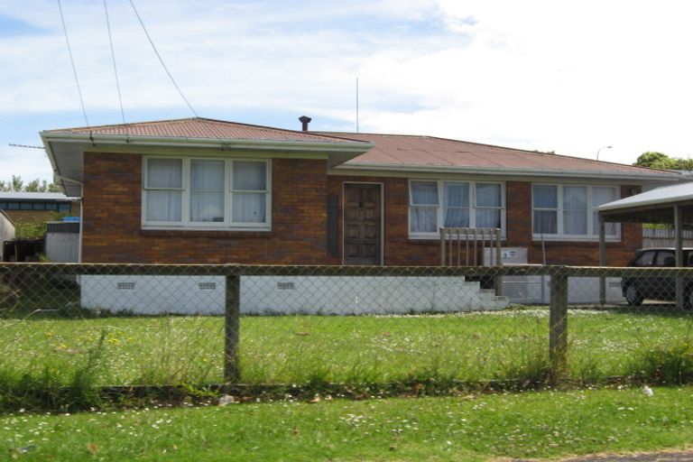Photo of property in 41a Miller Road, Mangere Bridge, Auckland, 2022