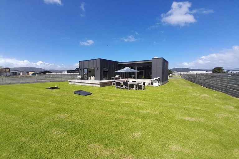 Photo of property in 143 Ngaio Drive, Matarangi, Whitianga, 3592