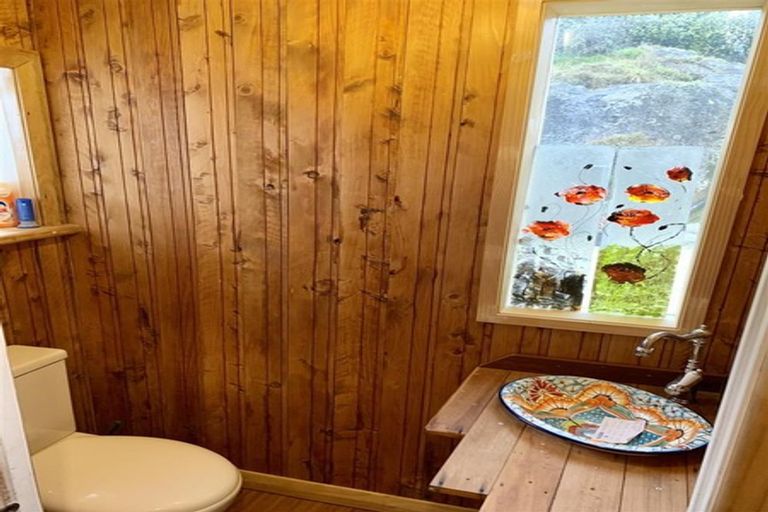 Photo of property in 18 Umuroa Street, Mamaku, 3020