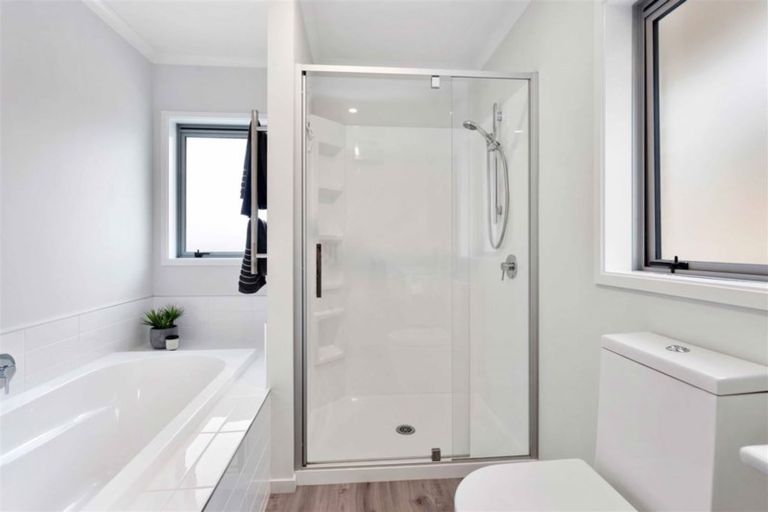 Photo of property in 12 Tralee Place, Bishopdale, Christchurch, 8053