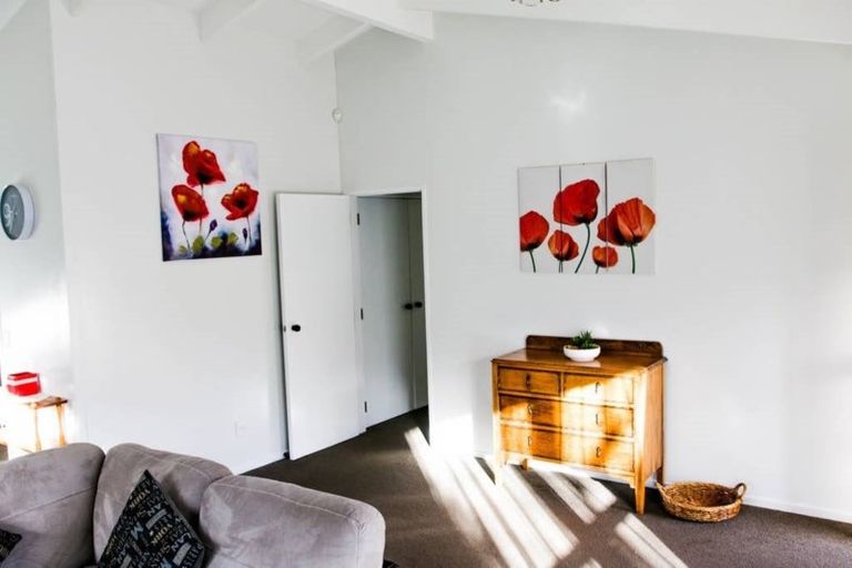 Photo of property in 78 Gemstone Drive, Birchville, Upper Hutt, 5018