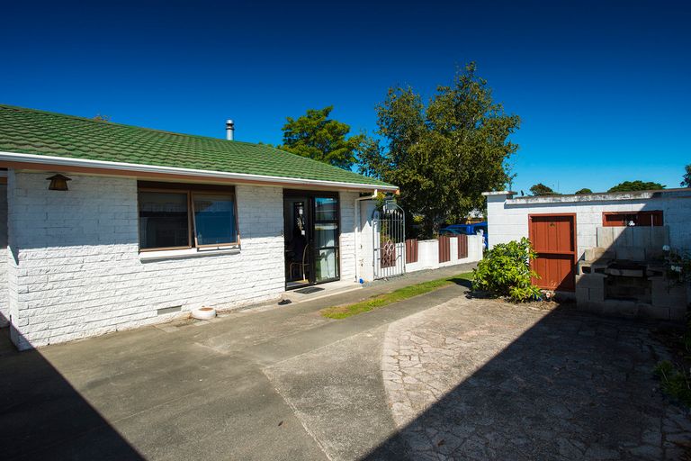 Photo of property in 6 Mason Street, Riverdale, Gisborne, 4010