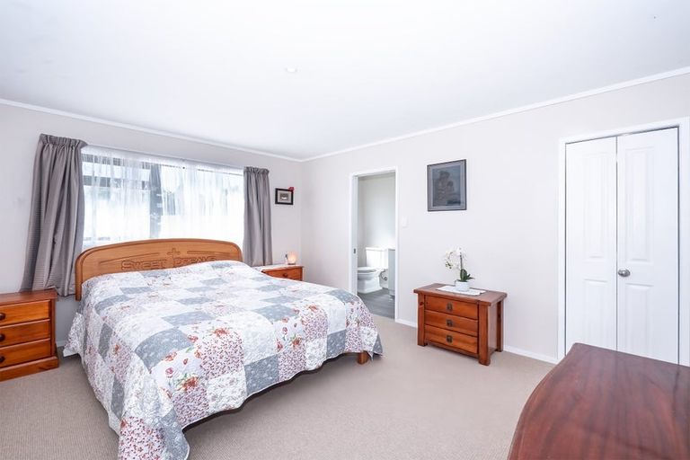 Photo of property in 10 Montrose Road, Kerikeri, 0293